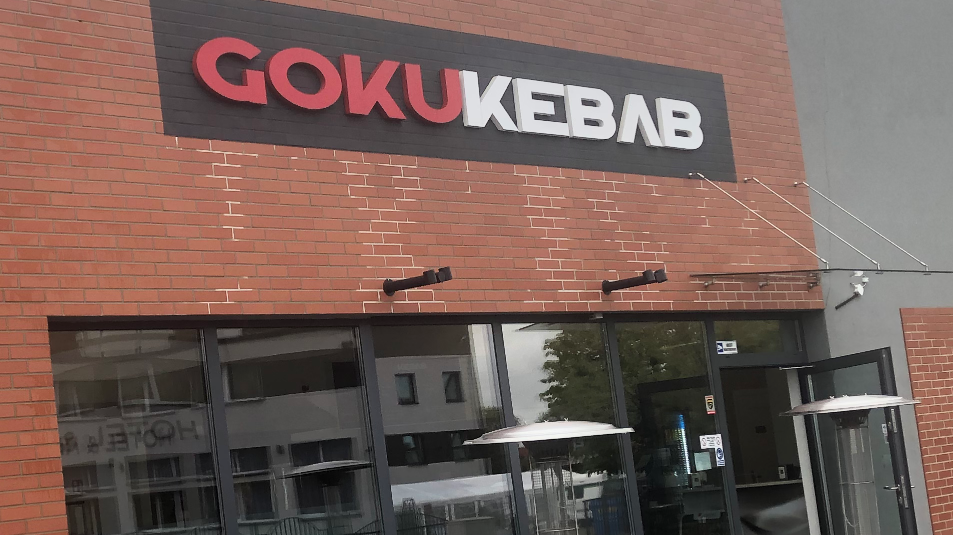 Goku Kebab & Pizza Pszczółki